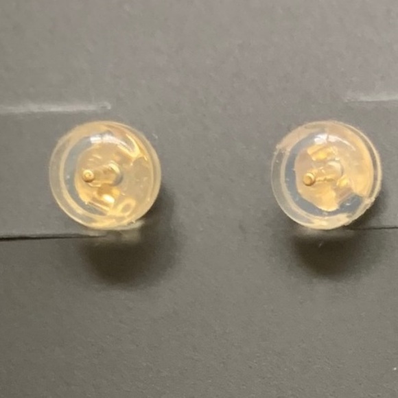 Bony Levy solid 14kt gold turtle earring studs still on card. $240 retail! - Picture 4 of 5